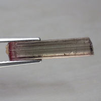 พลอย ก้อน ดิบ ทัวร์มาลีน ธรรมชาติ แท้ ( Unheated Natural Rough Tourmaline ) หนัก 3.05 กะรัต