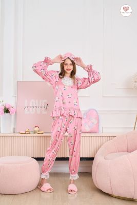 Mariadiamond สีชมพู Goodnight Bunny Pajamas ชุดนอนผู้หญิง ผ้าไหมซาตินพิมพ์ลาย ชุดนอน เบาสบาย ระบายอากาศ ไม่คัน ไม่ร้อน