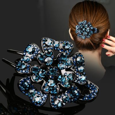 AWAYTR Rhinestone Flower Hairpin Women Retro Hair Clips Female Elegant Duckbill Clip Butterfly Hairgrip Fashion Hair Accessories