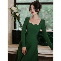 Spot parcel post French Style R Wavy Square Collar Knitted Dress Womens Winter Mid-Length Green Nipped Waists Platycodon Grandiflorum A Word Skirt