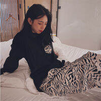 Womens Pajamas Set Zebra Stripe Print Sleepwear Round Neck Velvet Ins Style Homewear Two Pieces Autumn Casual Nightie New Femme