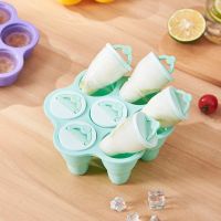 Ice Cream Tray Foldable BPA-free Easily Demoulding Ice Making Mold Silicone Collapsible Ice Cube Mold With Handle Ring