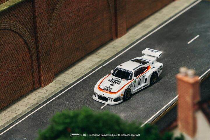 pre-order-tarmac-works-1-64-935-k3-24h-of-le-mans-1979-winner-diecast-model-car