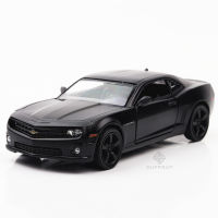 136 Camaro ล้อแม็ก D Iecast รถโมเดลของเล่น2ประตูเปิดดึงกลับรถเคลือบสีดำของขวัญวันเกิดสำหรับเด็กผู้ใหญ่คอลเลกชัน