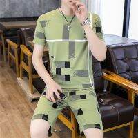 【July hot】 new mens ice silk suit handsome thin fashion breathable short-sleeved sports and leisure two-piece