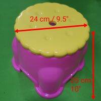 สตูลวางเท้าพลาสติกม้านั่ง เก้าอี้เด็ก เก้าอี้ หรือพักเท้าสตูลห้องน้ำยกเท้าสตูลห้องน้ำสีชมพูหรือสีฟ้าสต็อกในประเทศไทย จัดส่งเร็ว