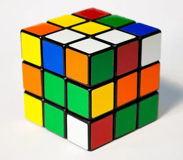 Đồ Chơi Rubik 3x3x3 Rubik Xoay Nhanh Mượt Bẻ Góc Tốt- trò chơi rèn luyện  trí tuệ và logic 