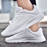 READY STOCK Classic Men and Women Lover Breathable Mesh Sports Sneakers
