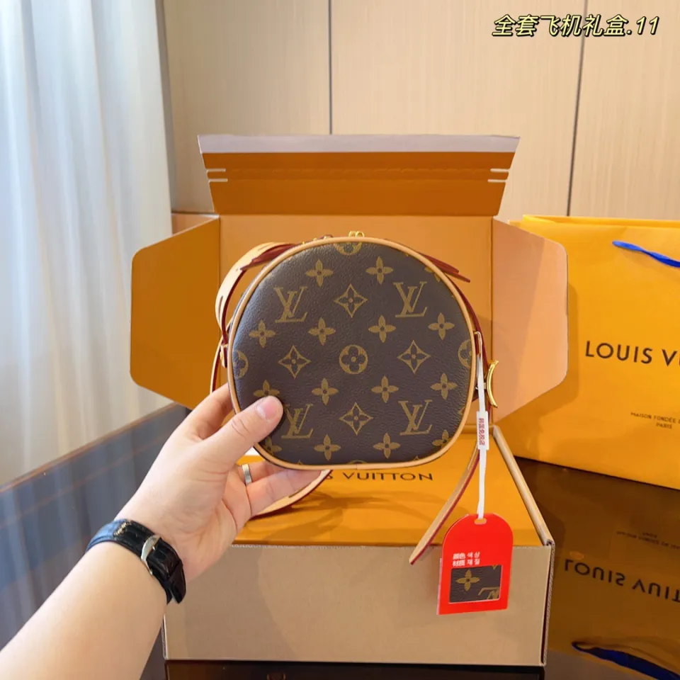 Luxury Designer Boite Chapeau Round Bag Cake Cowhide Shoulder