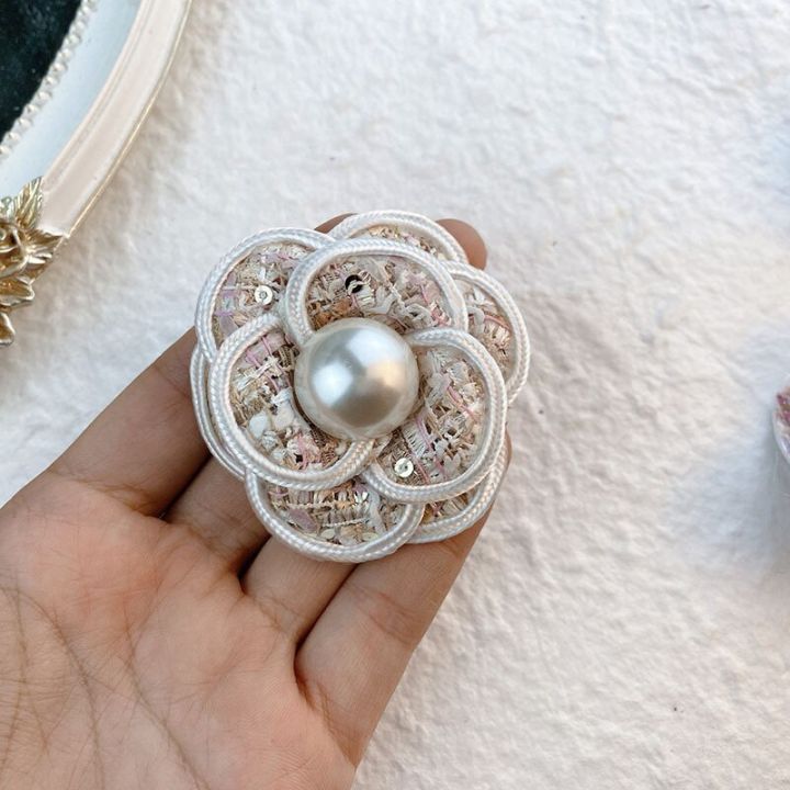 Lazada brooch 2025