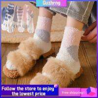 GUZHRNG Warm WARM ของขวัญคริสต์มาส นุ่ม ตุ๊กตา ถุงเท้านอน ถุงเท้าตั้งพื้น Cashmere Sox ลายอุ้งเท้า ถุงเท้ากำมะหยี่ปะการัง