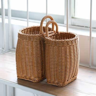 Kitchen Storage Basket Hand-woven Garlic Hanging Basket Wall Hanging Fruit Sundries Basket with Handle Organizer Home Decor