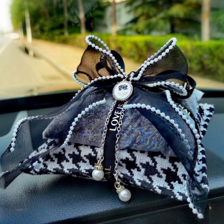 car-carbon-cloth-art-is-in-addition-to-smell-the-flower-fragrance-bamboo-charcoal-package-car-upholstery-supplies-sachets-to-taste-the-fresh-air