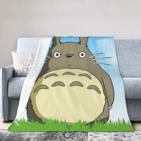 【พร้อมส่ง】ผ้าห่ม ผ้าฟลีซ ผ้าสักหลาด ขนนิ่มมาก ลาย Totoro ขนาดพกพา อบอุ่น สําหรับโซฟา เตียง บ้าน สํานักงาน wnn