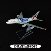 Skala 1:400โมเดล Pesawat Diecast Logam Terbang EMIRATES A380 EXPO Airplika 16ซม. Pesawat Boeing Airbus Mainan Miniatur Bangan