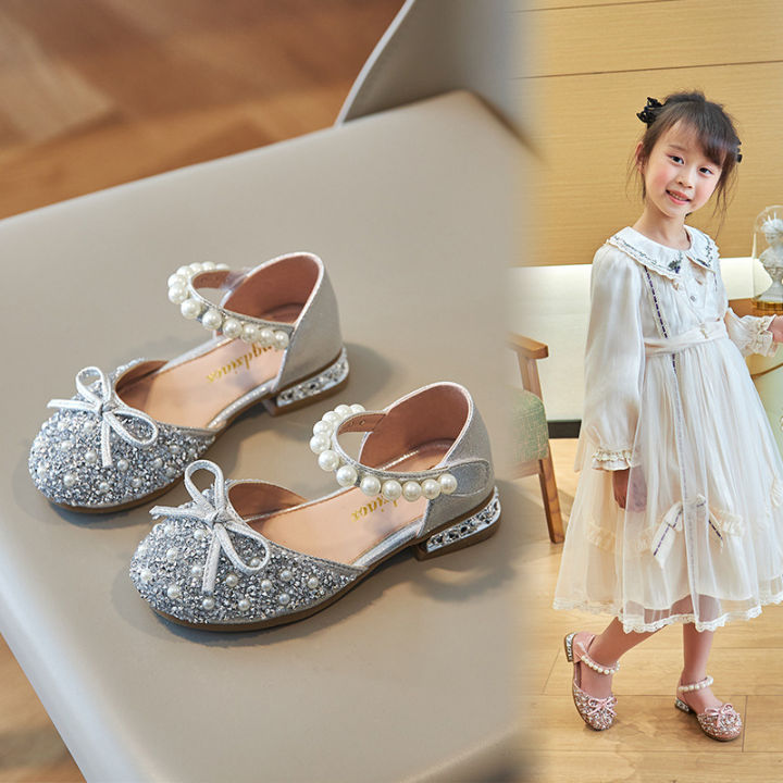 new-style-รองเท้าเจ้าหญิงแฟชั่นเด็กหญิง-2023-ฤดูใบไม้ผลิและฤดูร้อนใหม่สไตล์เกาหลีกระเป๋าชายและเด็กรองเท้าแตะหญิงรองเท้าติดหัว-rhinestone