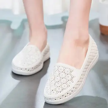 Plastic hot sale belly shoes