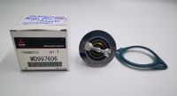 วาล์วน้ำแท้ พร้อมประเก็น THERMOSTAT MITSUBISHI 82 องศา ขนาด 54mm STRADA 2500 4D56/ CYCLONE L200 K14 รหัส #MD997606