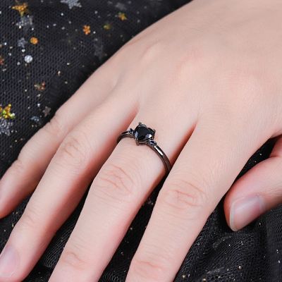 Love Heart Vintage Black Woman Rings Charm Finger Ring Inlaid Zirconia Ring For Women Wedding Engagement Jewelry Gift
