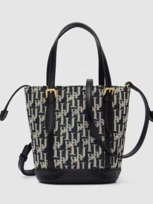 卐✗✆ UR womens bag 2023 spring and summer new trendy old-fashioned bucket bag fashion trendy all-match portable shoulder bag