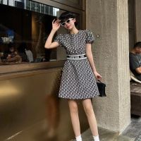 [FREE SHIPPING]Bubble Sleeves Short Sleeve Full Print Letter Elastic Ribbon Round Neck Waist Dress