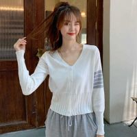 ❐ Slim-Fit Slimmer Look Striped V-Neck Thin Sweater Women Fashion Versatile Top