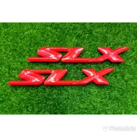 โลโก้ SLX สีแดง