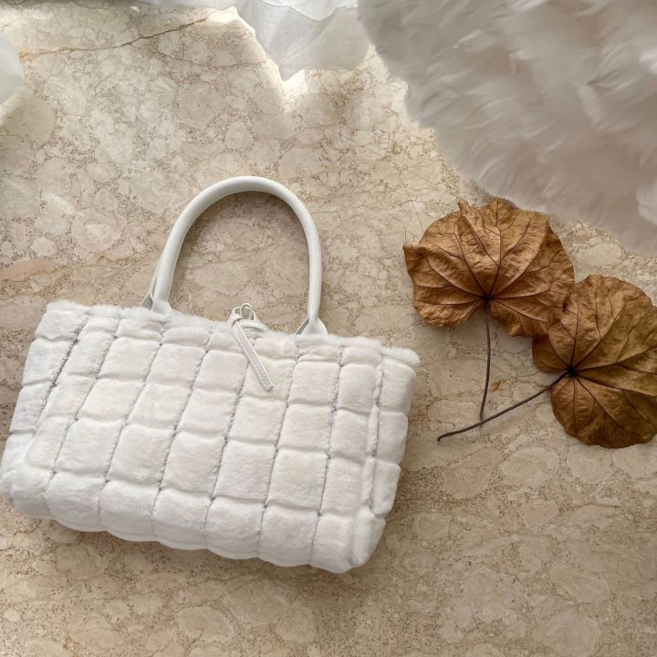 designer-flush-women-handbag-winter-faux-fur-bag-luxury-plaid-shoulder-bags-for-women-large-tote-2021-soft-basket-bag-ladies-new