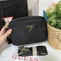 กระเป๋าสะพายข้าง Guess 8 นิ้ว