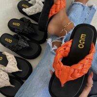 Cross-border big yards thick soles slippers new knitting fashion in Europe and America stand outside wearing thongs independently