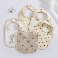 【CW】 Newborn Baby U-shaped Bibs Skin-friendly Cotton Mouthwipes Cartoon Impermeables Saliva