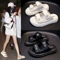 【July】 Internet celebrity hot style thick-soled beach slippers women 2023 summer new lazy casual high-end slip-on sandals