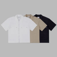 Hunter Studios - เสื้อเชิ้ตแขนสั้น ทรงOversize รุ่นZip-up Shirt ผ้าCotton Stretch