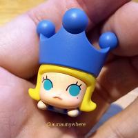 ?พร้อมส่ง(จำนวนจำกัด) rare find?POPMART ° Crown Molly ° มอลลี่ มีมง Pop bean Mini Series ตุ๊กตา มินิ น้อย นอนคว่ำ