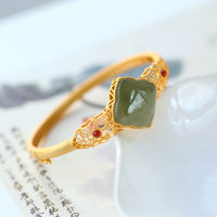 แจสเปอร์ธรรมชาติ South Red Agate สร้อยข้อมือ กลวงออก Sapphire และ Tian Jade สร้อยข้อมือเครื่องประดับแฟชั่นที่เรียบง่ายสำหรับผู้หญิง CDTC