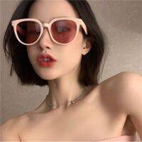 2020 Womens Cat eye Sun Glasses Candy colored Shade EyeGlasses Fashion Sunglasses Cermin speck mata Eyewear