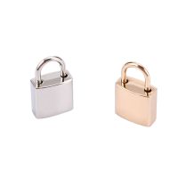 GFUTY กระเป๋าเดินทาง พร้อมกุญแจที่ให้มา คู่รัก ทองแดง สมุดไดอารี่ มินิล็อค Archaize Padlocks เงิน เล็ก