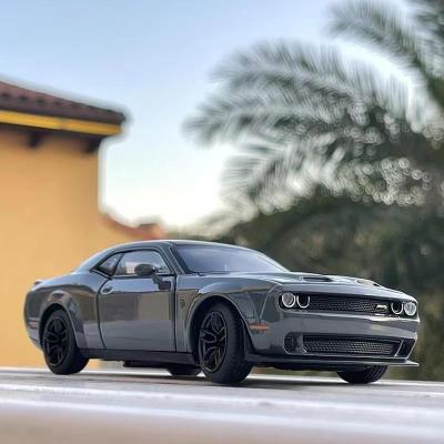 1:32 Challenger SRT Demon Simulation Car Of Model Alloy Toy Car Muscle Vehicle Boy Children Classic Metal Cars Birthday Gifts