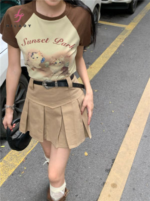 HILADY เสื้อยืดแขนสั้นพิมพ์คอกลมแมวน่ารักหวานสไตล์เกาหลี + กระโปรงสั้นสายสำหรับผู้หญิง (มาพร้อมกับเข็มขัด)