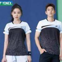 Yonex เสื้อแบดมินตันแขนสั้นเสื้อแบดมินตันเกาหลีสำหรับผู้ชายและผู้หญิงเสื้อเสื้อยืดคอนทราสต์สีเปลี่ยนแห้งเร็ว