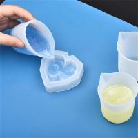 ❅❂ 100ml Resin Cups with Precise Scale 3pcs Silicone Measuring Cups Transparent Non-stick DIY Cake Epoxy Resin Jewelry Making Tools