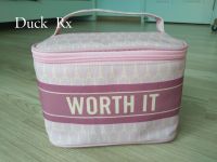 กระเป๋าเก็บเครื่องสำอางค์ ขนาด 14 × 21 × 14 cm. LOREAL WORTH IT POUCH (PINK , BLACK)