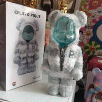 Bearbrick 400% รุนแรงหมีน้ำเล่นชุดนอนหมีสีฟ้ารวมทั้งการตกแต่งหมีสีน้ำตาลรวมทั้งการตกแต่งหมีชุดนอนตุ๊กตาโต๊ะเครื่องประดับ