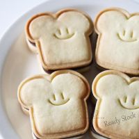 【Ready Stock】 ▲✧ C14 Smiley Toast Sandwich Biscuit Mold Bread Shape Thicken Cookie Cutter Fondant Cake Decoration Tools Sugar Craft PLA Plastic Mold