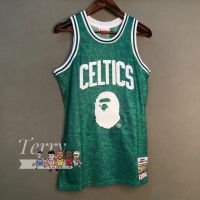 เสื้อผ้าบอลที่นิยมมากที่สุด เสื้อกีฬาบาสเก็ตบอล NBA Mitchell Ness Jersey Boston Celtics สําหรับผู้ชาย เสื้อกีฬาแขนสั้น ลายทีม Bape Jerseys Greens Nckmle 52PHjhmg07 93 ชิ้น