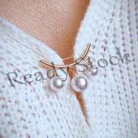 【hot sale】 ♚ﺴ B36 Women Fashion White Dangle Pearl Brooch / Beads Alloy Collar Clip Jewelry / Lapel Brooches Pin / Dangle Beads Fixed Cardigan / Suit Corsage / Women Jewelry Accessories