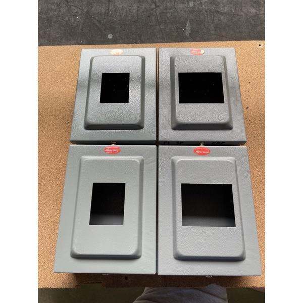Miniature Circuit Breaker AMERICA CIRCUIT BREAKER ENCLOSURE NEMA 1 2p