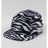 Vaga Club Cap Limited Edition หมวกแก๊ป สําหรับทุกเพศTH