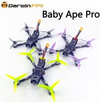 DarwinFPV Quadcopters ควบคุมการบิน FPV Baby Ape 142มม. 3นิ้ว F4 OSD 15A AIO BLHeli Dshot600 40CH 200MW 700TVL