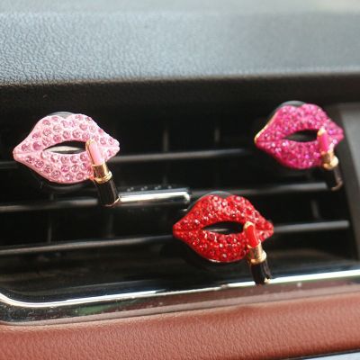 【DT】  hotLuxury Full Rhinestone Lips With Lipstick Aromatherapy Clip Car Air Outlet Air Freshener Aromatherapy Clips Car Interior Decor
